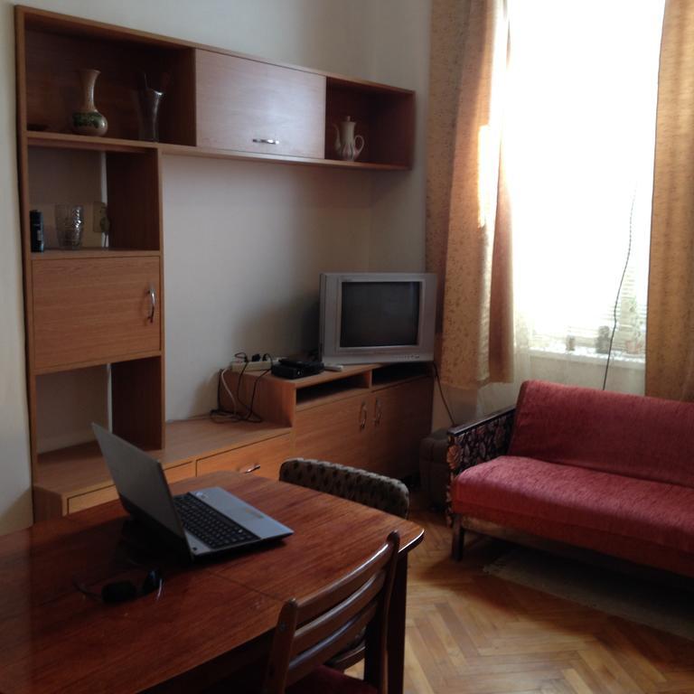 Apartment Downtown موكاشيفه المظهر الخارجي الصورة