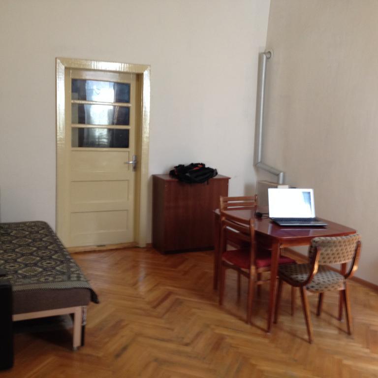 Apartment Downtown موكاشيفه المظهر الخارجي الصورة